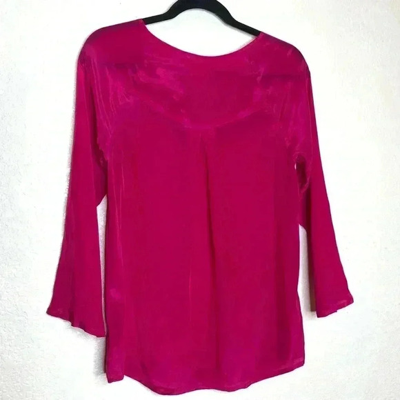 Anthropologie Maeve Top Size 10 Fuchsia Cutout Neckline - Picture 3 of 6